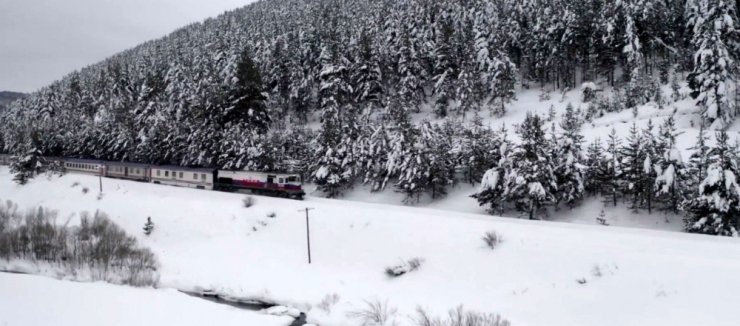 Doğu Ekspresi yolcularından ’Turizm Treni’ne tam destek