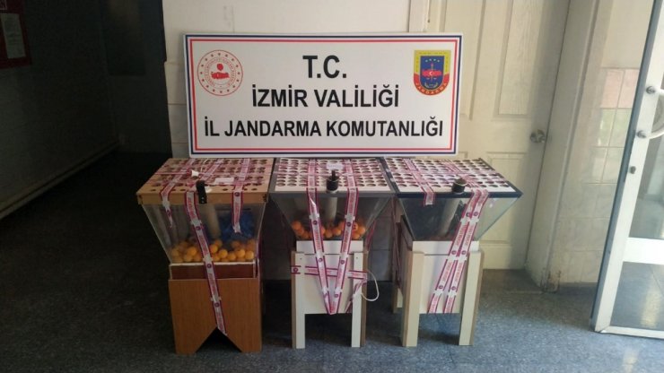 İzmir’de çay ocaklarına kumar baskını