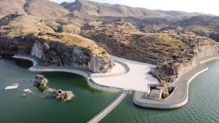 Hasankeyf’te tekne turları, kano ve su altı sporları yapılacak