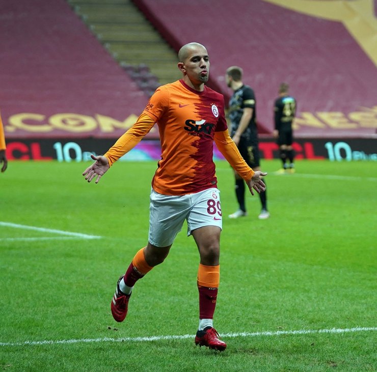 Sofiane Feghouli siftah yaptı