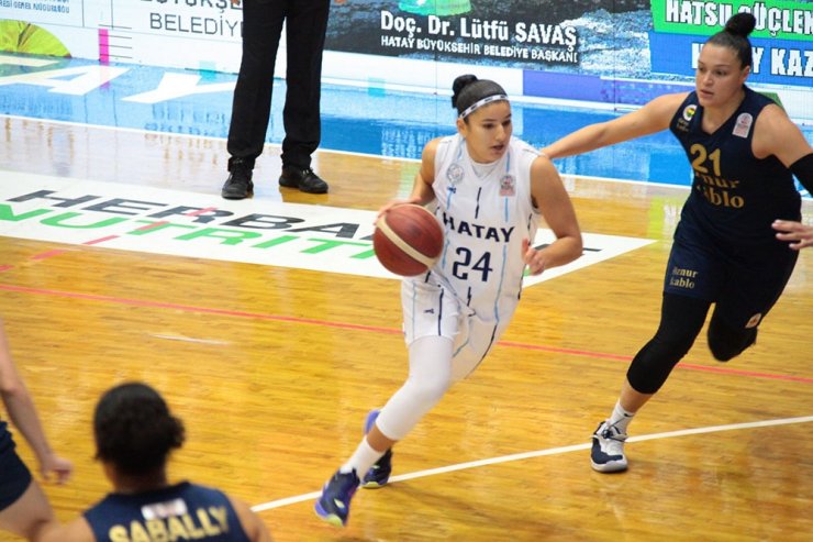 Kadınlar Basketbol Süper Ligi: Hatay Büyükşehir Belediyespor: 42 - Fenerbahçe Öznur Kablo: 75