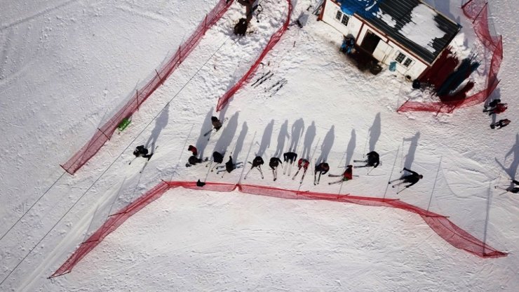 Bitlis’te kayak sezonu açıldı