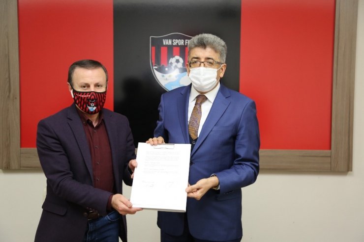 Büyükşehir Belediyesinden Vanspor’a 1 milyon TL destek