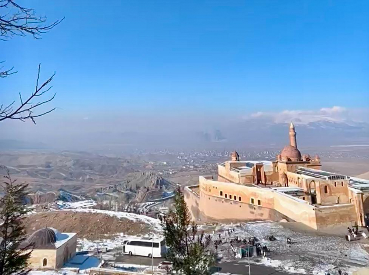 İshak Paşa Sarayı'nın mimari detayları hayran bırakıyor